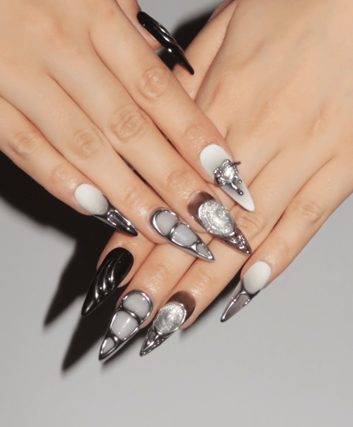 Chromea - The Maison Aurora CH