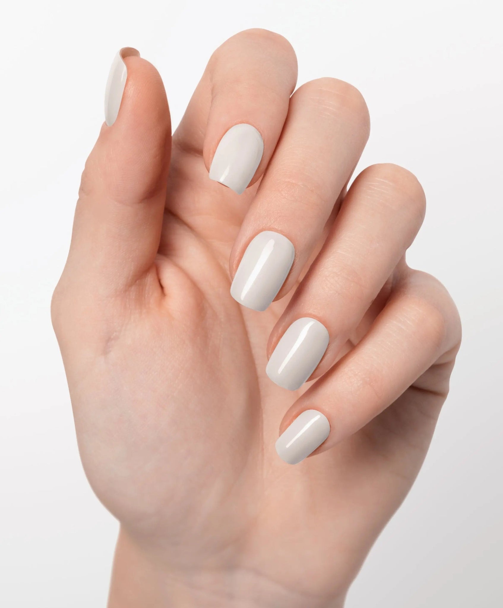 Creamy White UV - The Maison Aurora CH