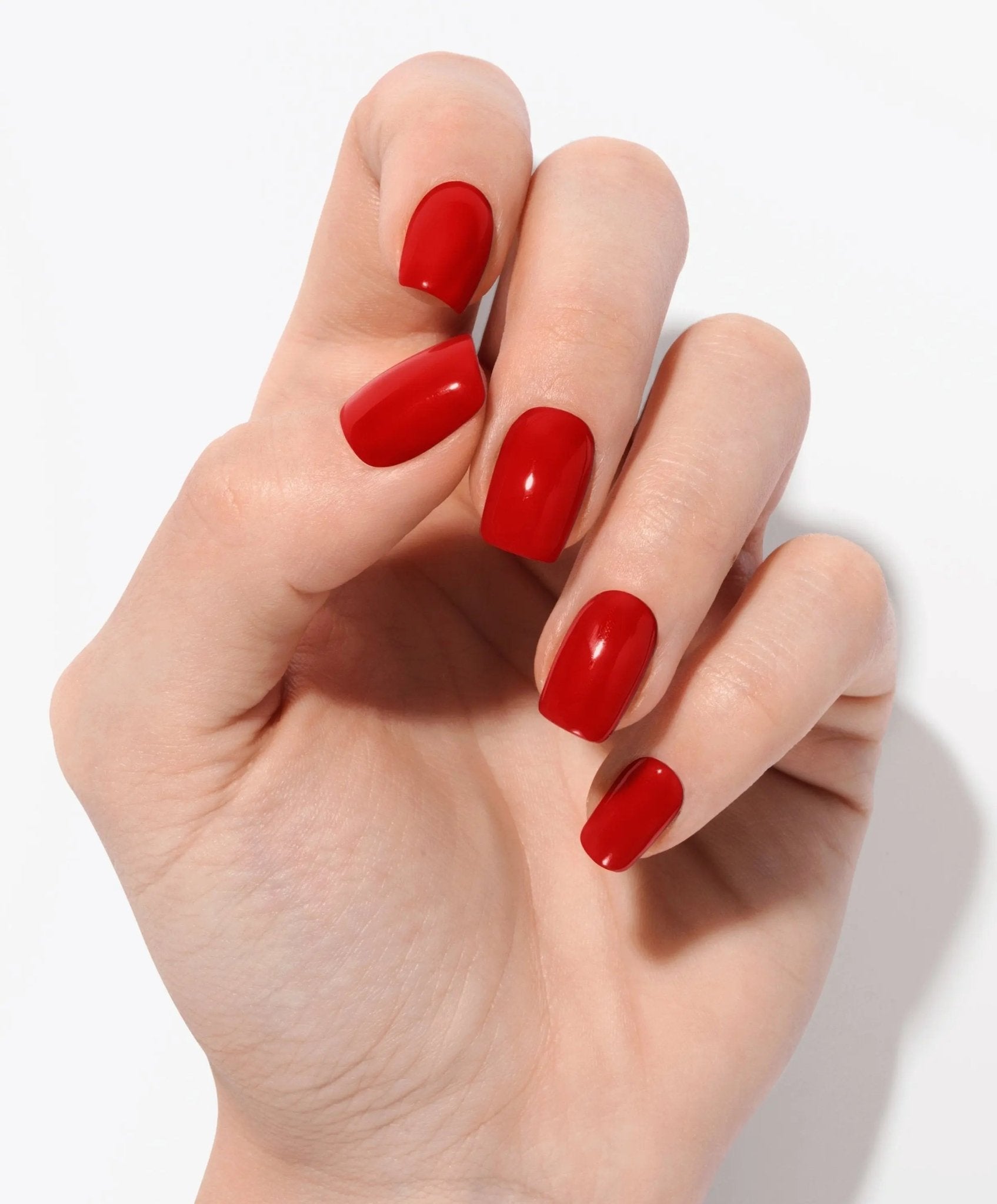 Ferrari Red UV - The Maison Aurora CH