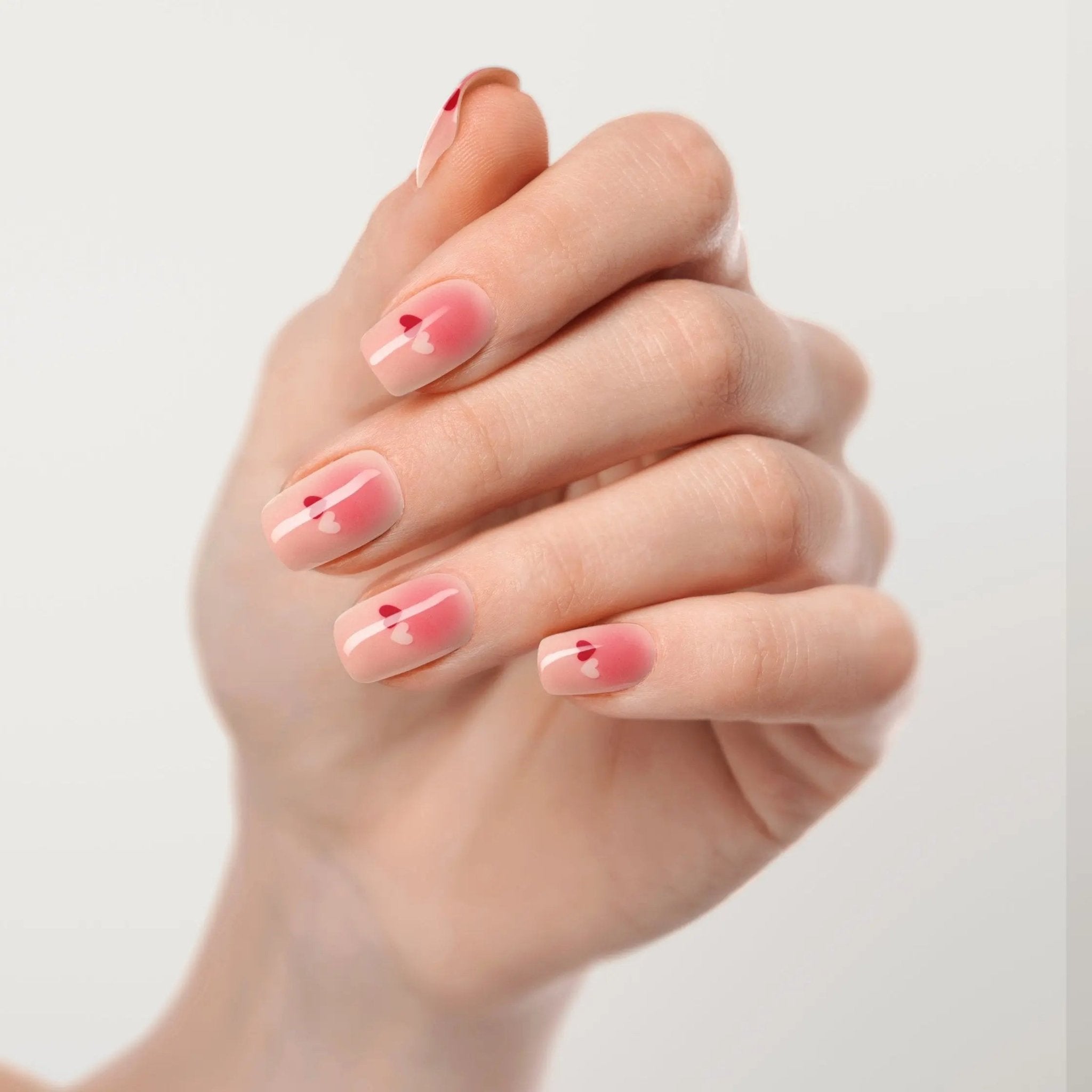(N102) Blushing Hearts - The Maison Aurora CH