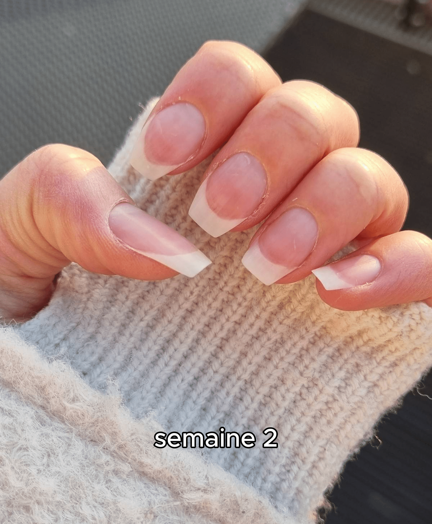 Oil Growth & Gel Removal (2 - in - 1) - The Maison Aurora CH