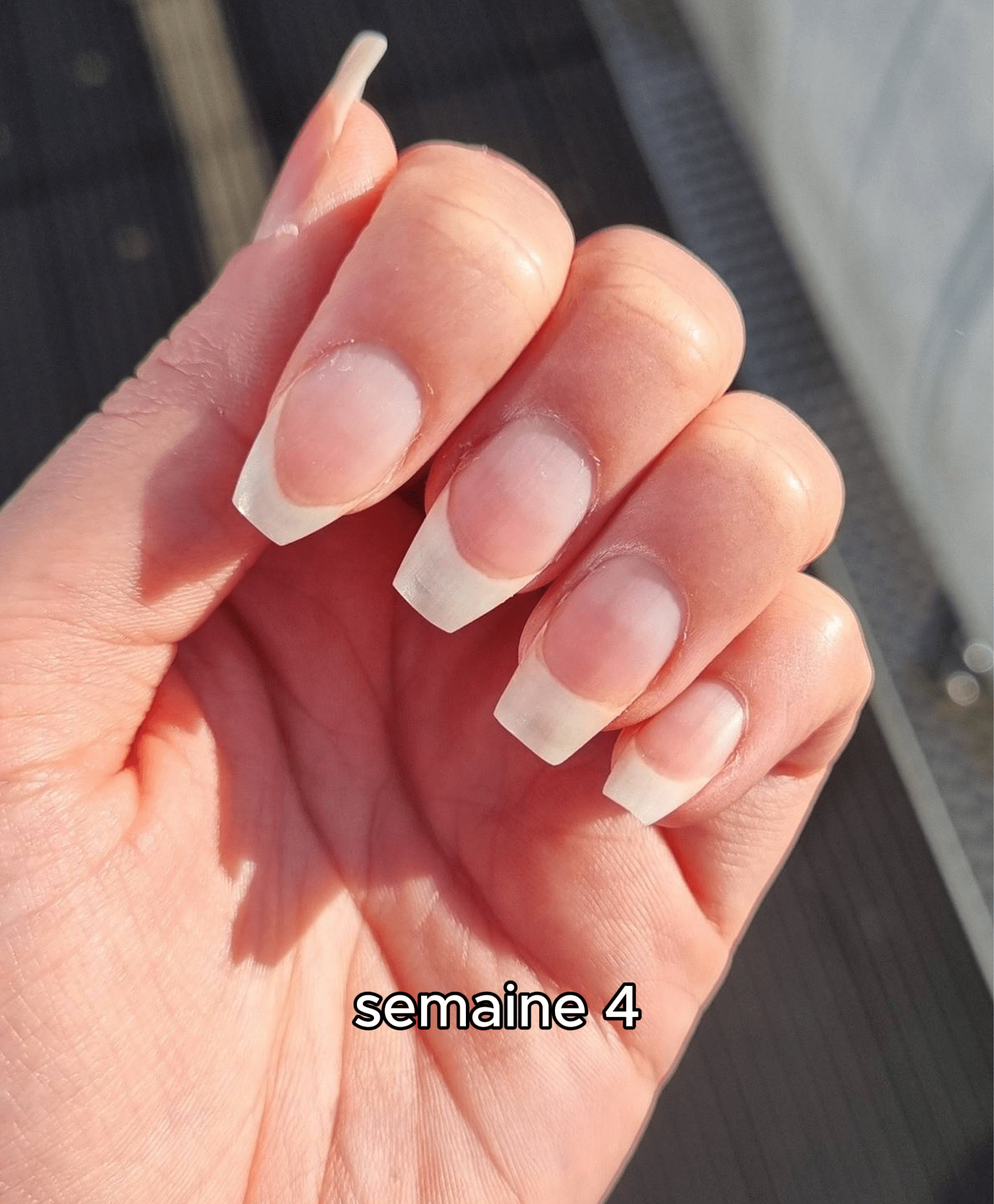 Oil Growth & Gel Removal (2 - in - 1) - The Maison Aurora CH