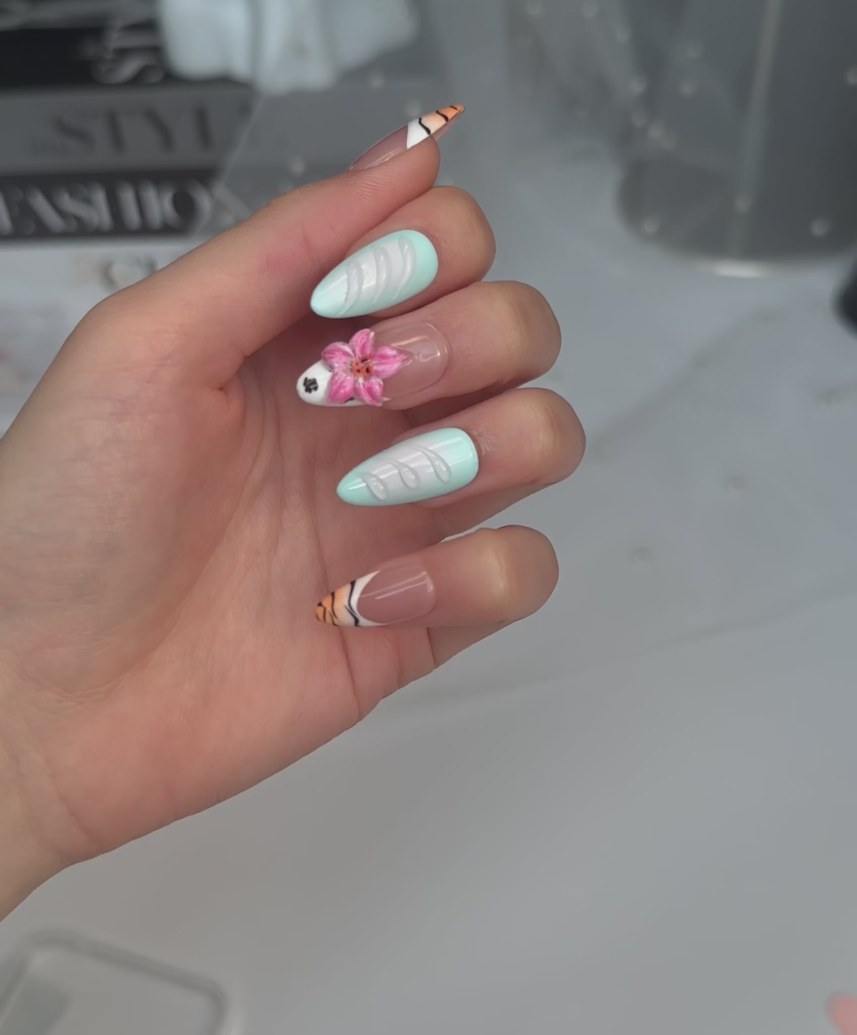 Charger la vidéo : Sunset Bloom