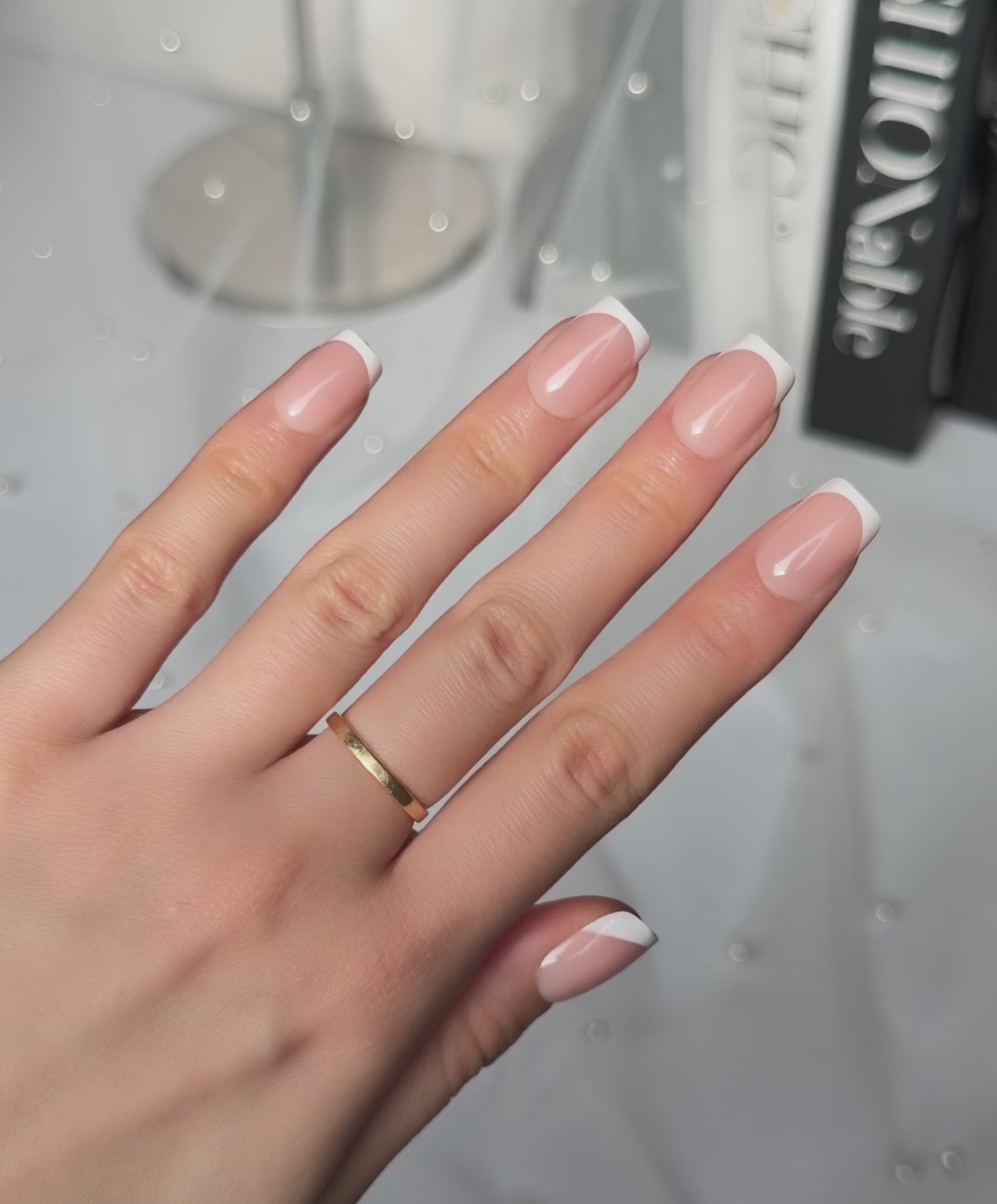 Load video: Classic French