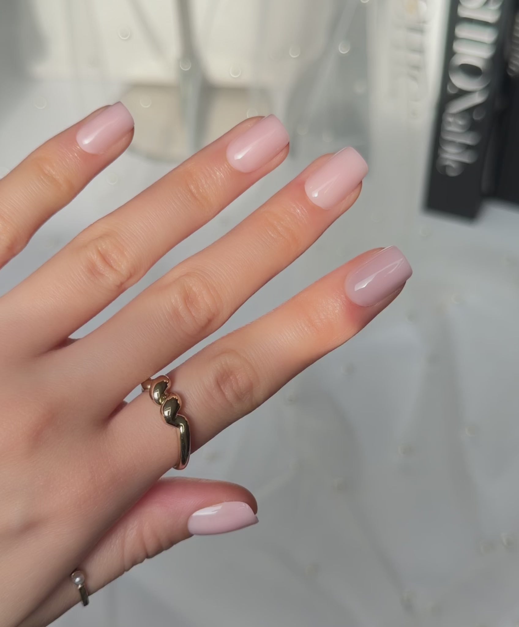 Load video: Soft Rose