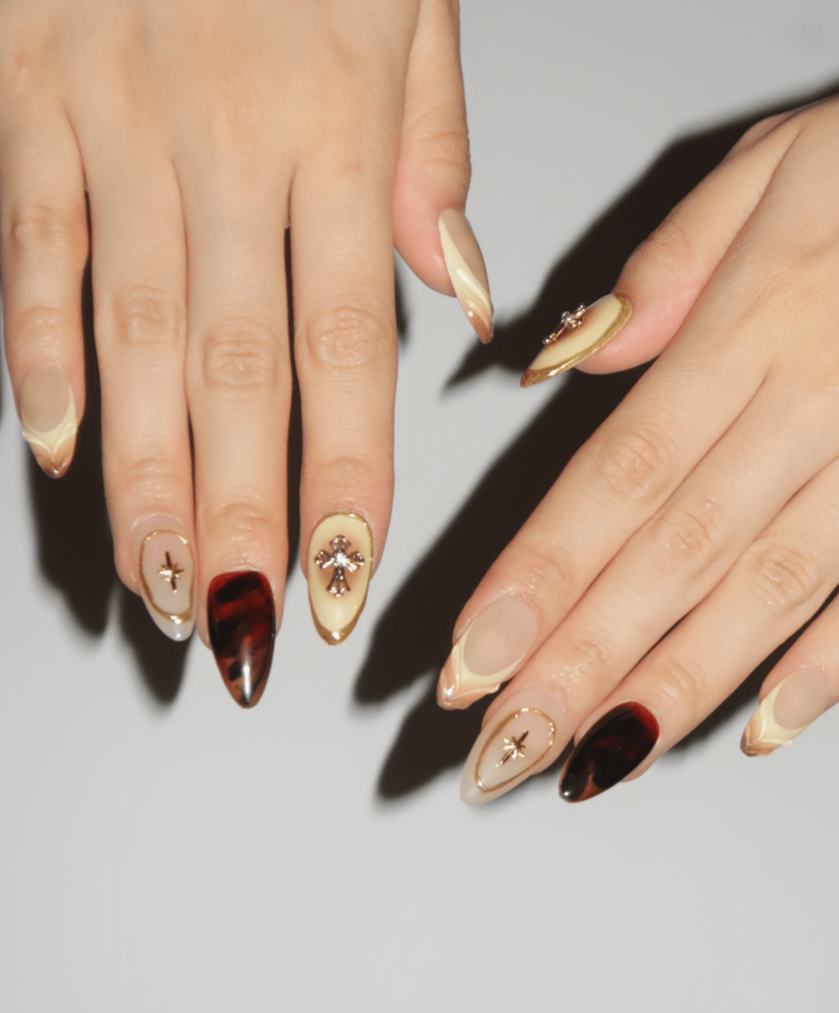 Vespera - The Maison Aurora CH